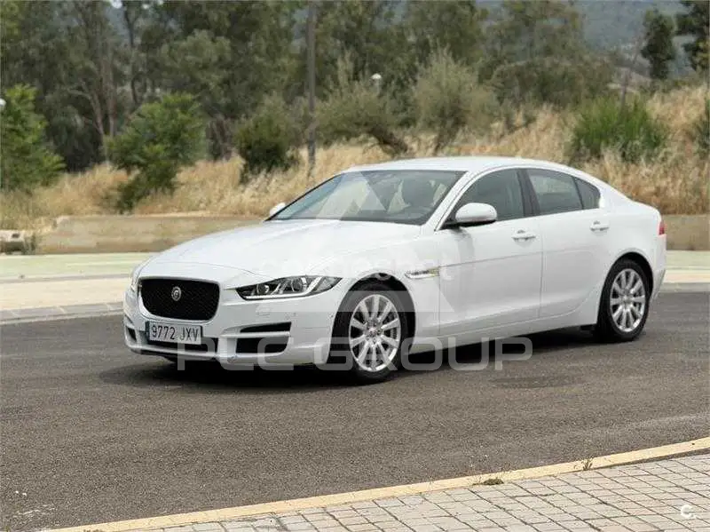 2017 Jaguar XE
