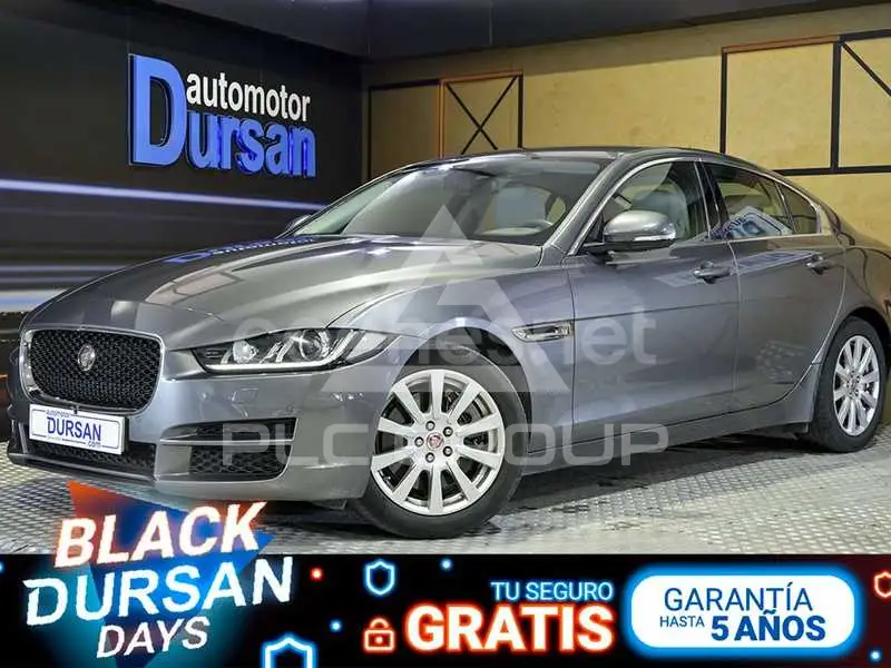 2017 Jaguar XE