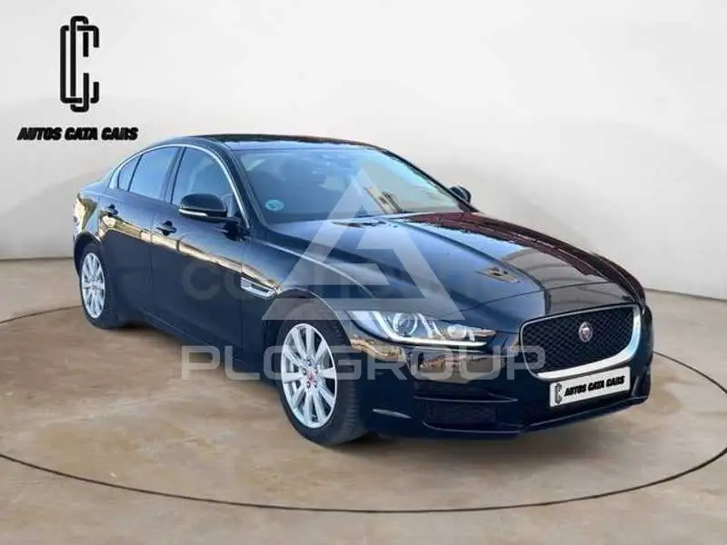 2017 Jaguar XE