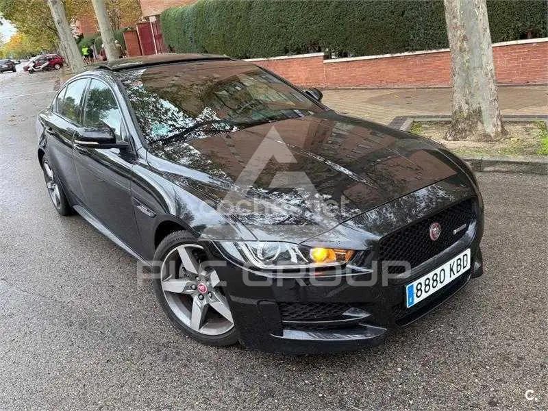 2017 Jaguar XE