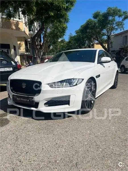 2017 Jaguar XE