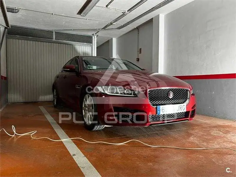 2017 Jaguar XE