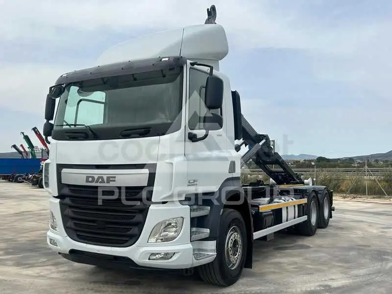 2017 DAF 