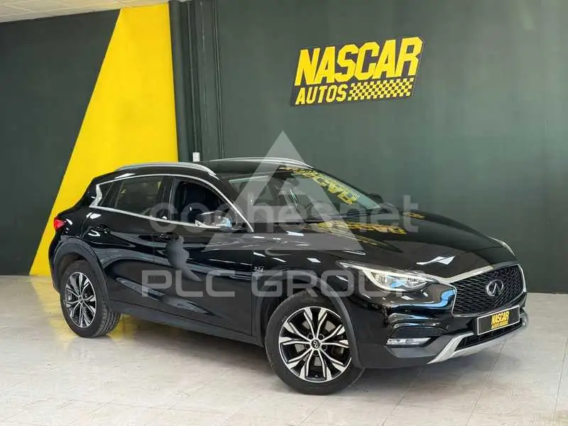 2017 Infinity QX30