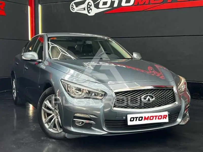 2017 Infinity Q50