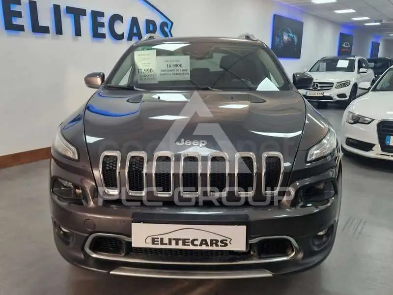 2017 Jeep CHEROKEE
