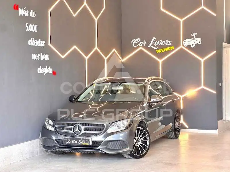 2017 Mercedes Benz C-Class