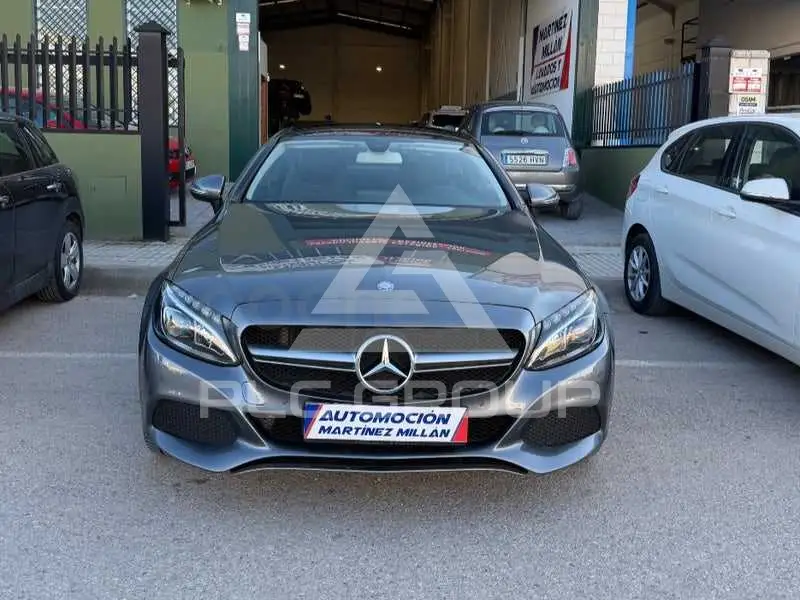 2017 Mercedes Benz C-Class