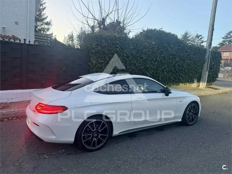 2017 Mercedes Benz C-Class