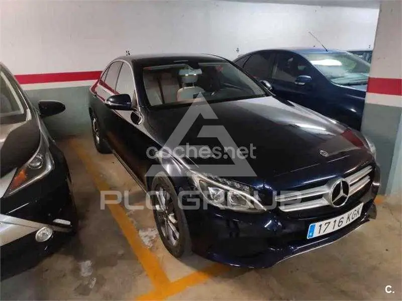 2017 Mercedes Benz C-Class