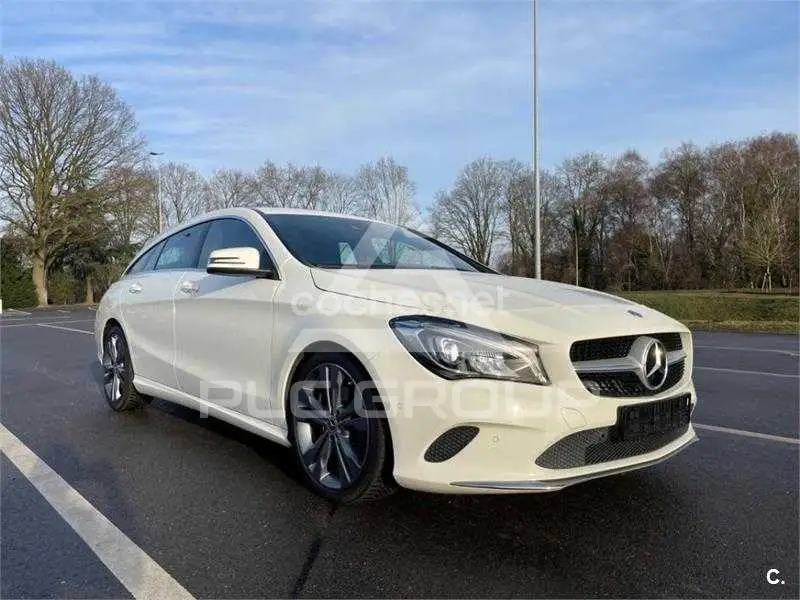 2017 Mercedes Benz CLA-Class