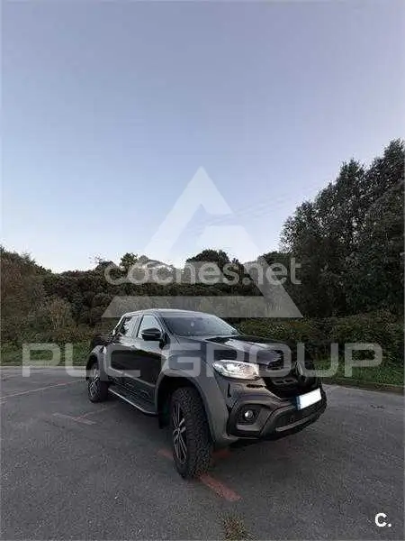 2017 Mercedes Benz X