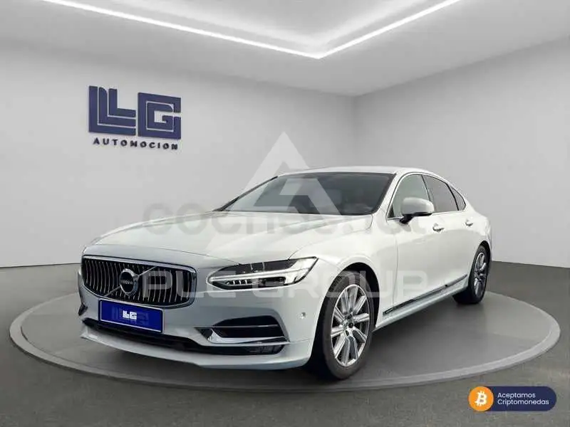 2017 Volvo S90