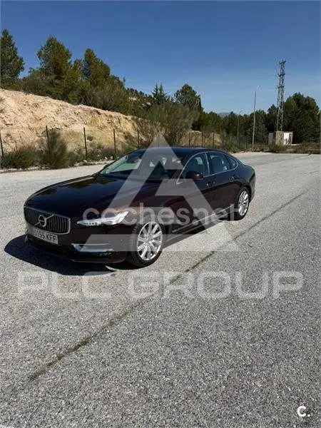2017 Volvo S90