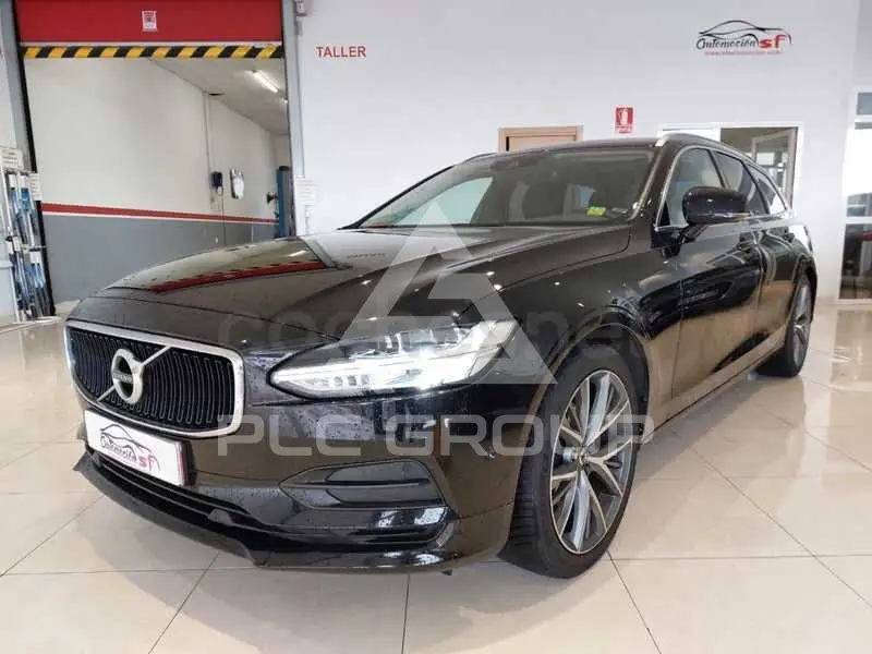 2017 Volvo V90