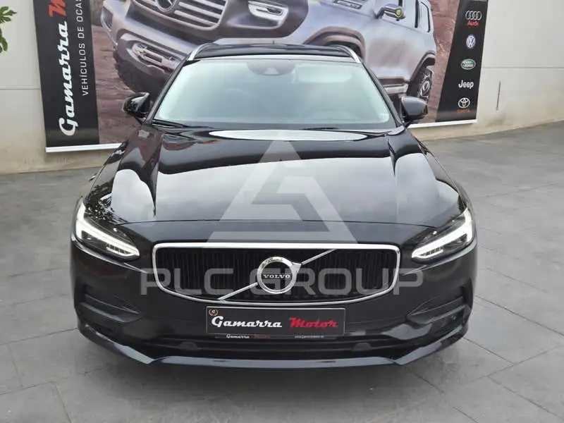 2017 Volvo V90