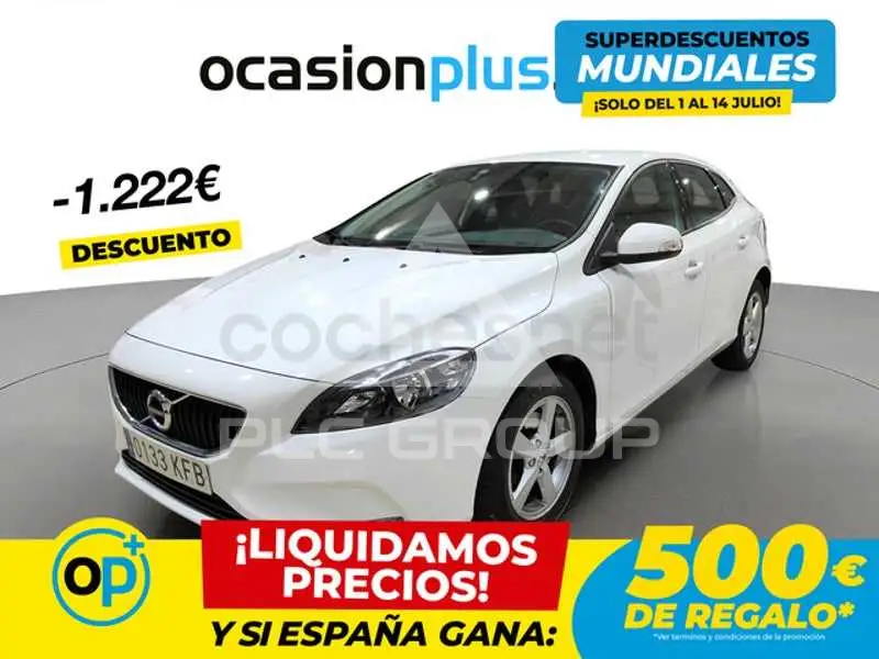 2017 Volvo V40