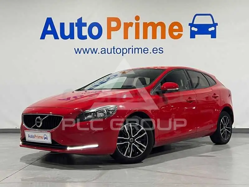 2017 Volvo V40