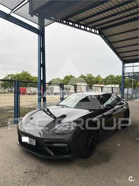 2017 Porsche Panamera