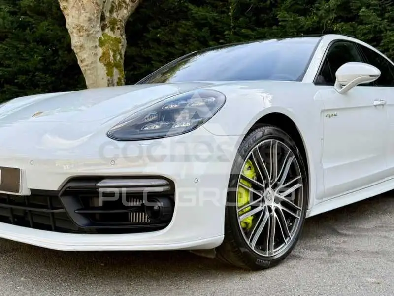 2017 Porsche Panamera