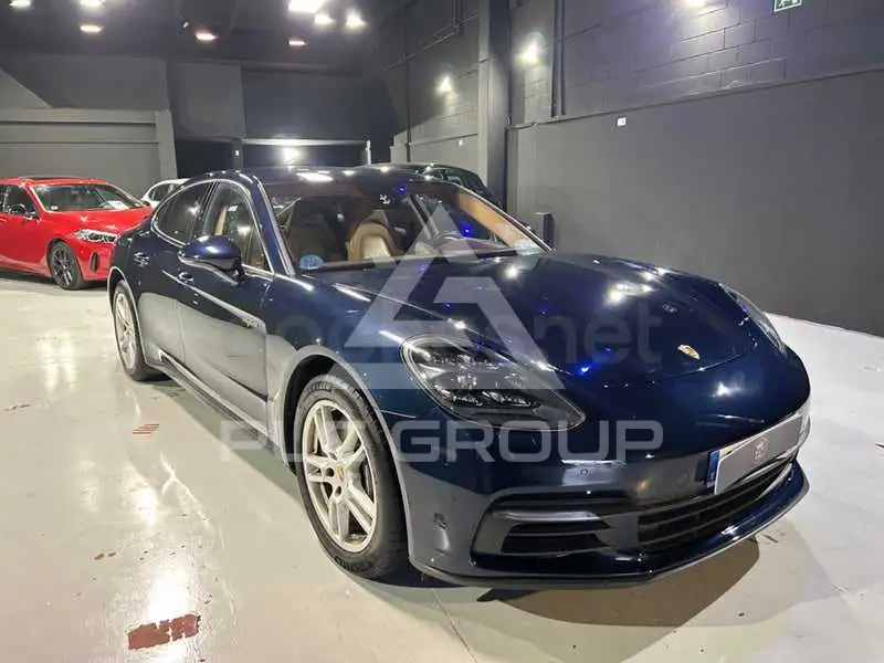 2017 Porsche Panamera