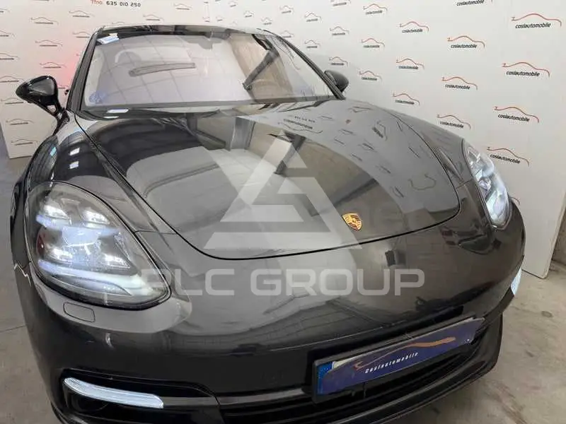 2017 Porsche Panamera