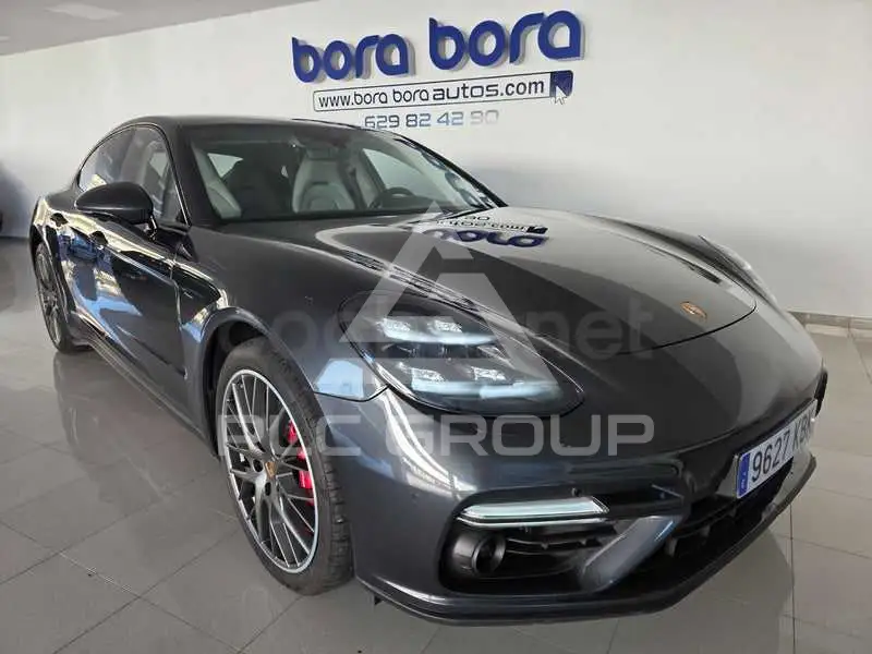 2017 Porsche Panamera