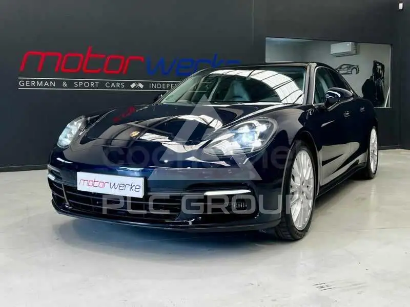 2017 Porsche Panamera