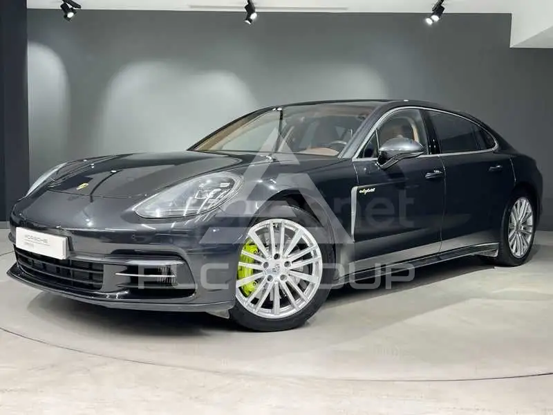 2017 Porsche Panamera