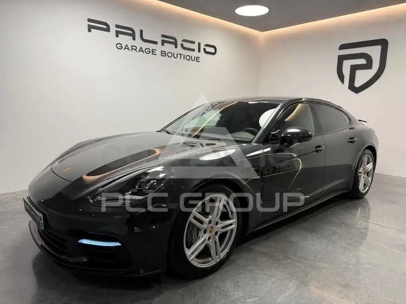 2017 Porsche Panamera
