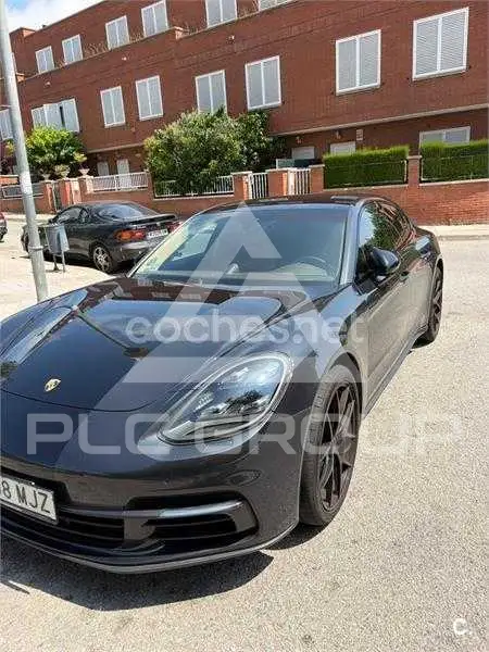 2017 Porsche Panamera