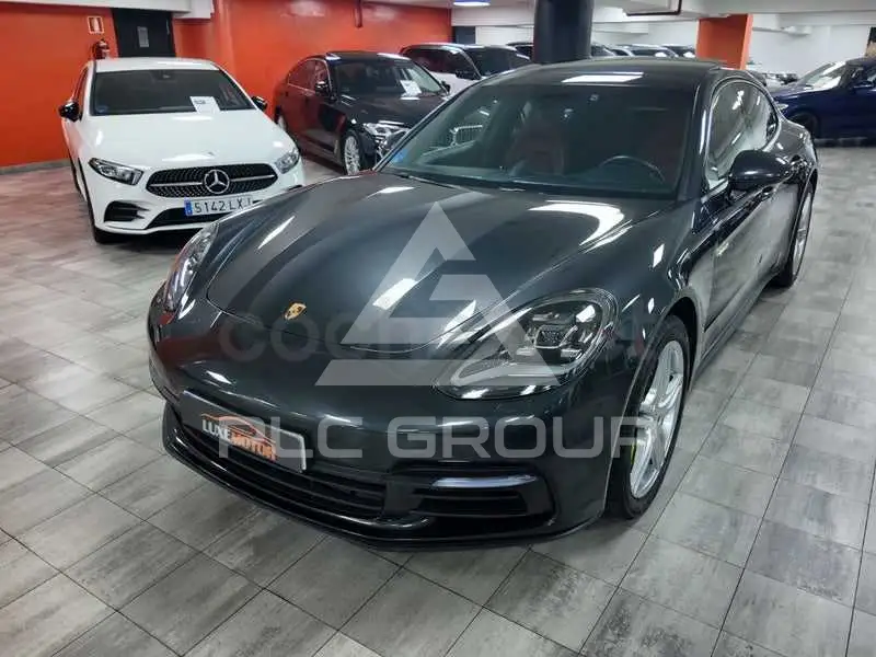 2017 Porsche Panamera