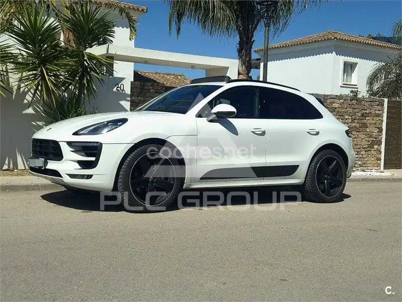 2017 Porsche MACAN
