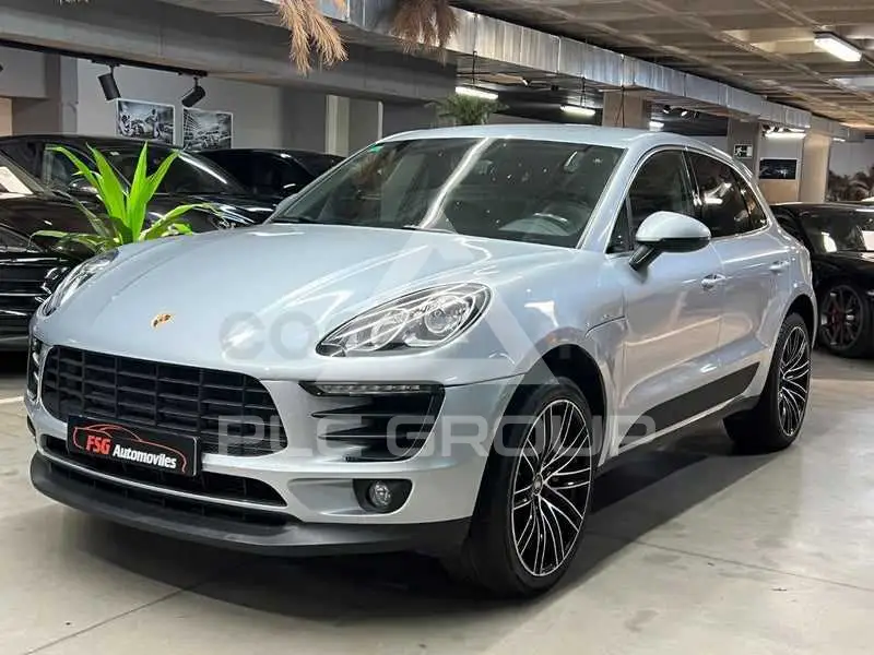 2017 Porsche MACAN