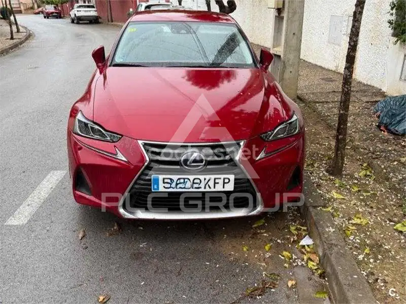 2017 Lexus IS