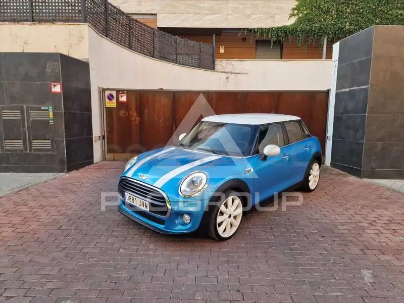 2017 Mini COOPER