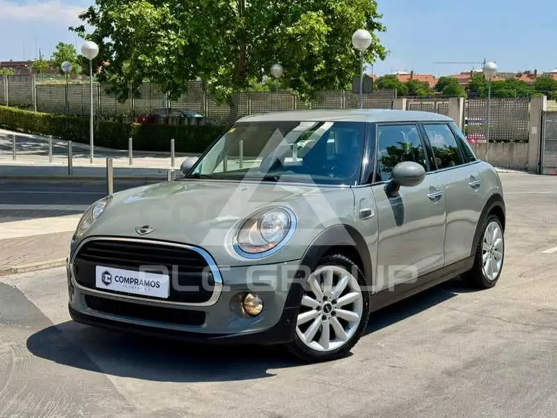 2017 Mini COOPER