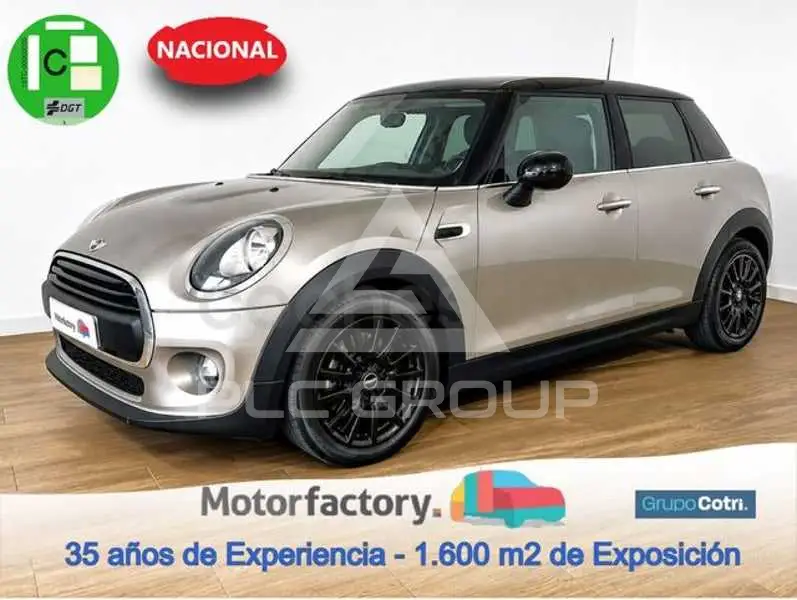 2017 Mini COOPER