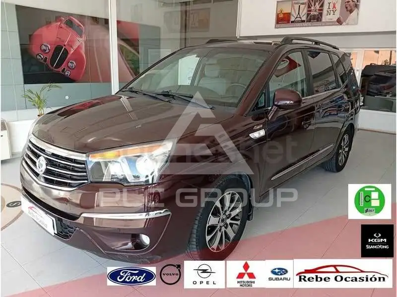 2017 Ssangyong Rodius
