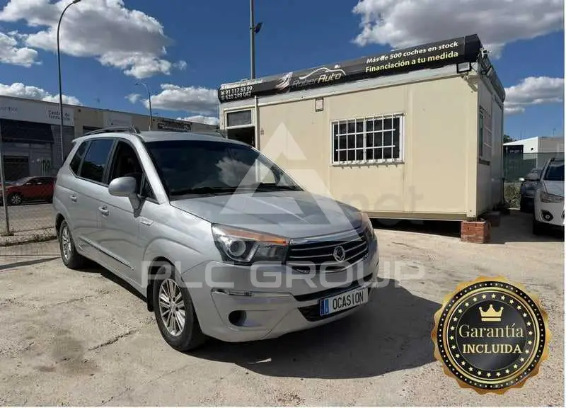 2017 Ssangyong Rodius