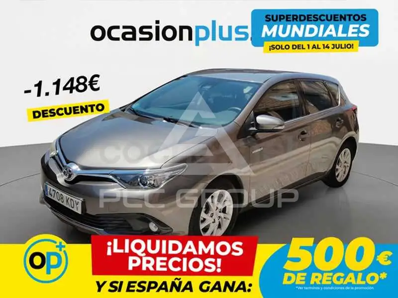 2017 Toyota AURIS