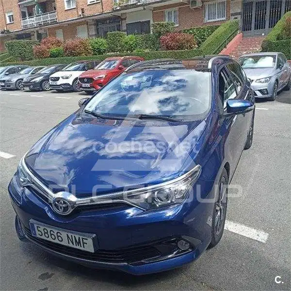2017 Toyota AURIS