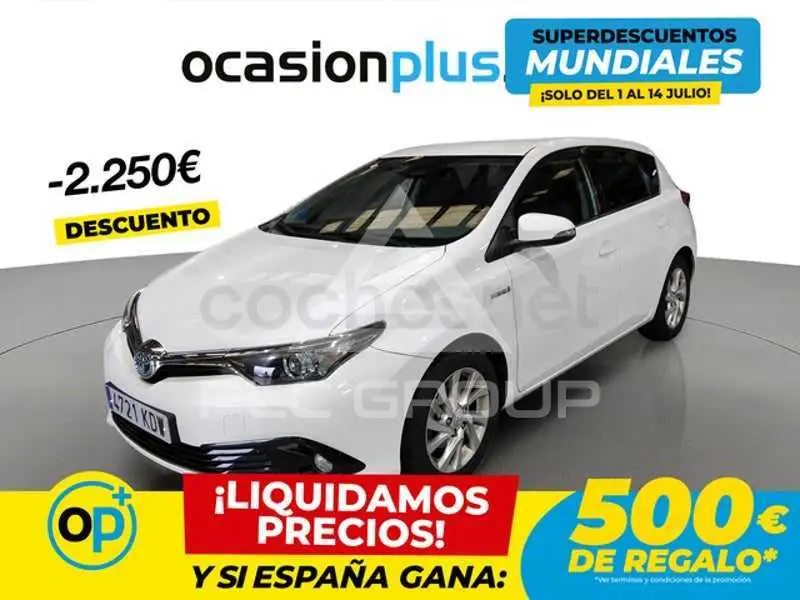 2017 Toyota AURIS