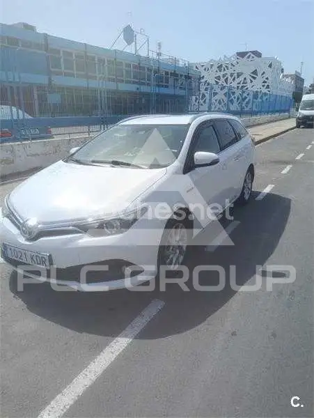 2017 Toyota AURIS