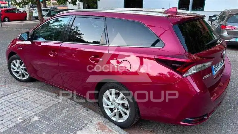 2017 Toyota AURIS