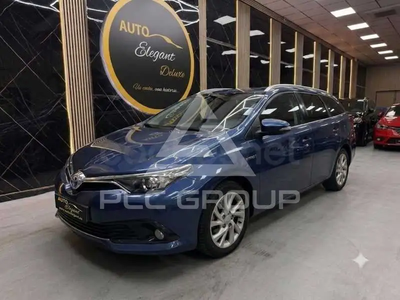 2017 Toyota AURIS