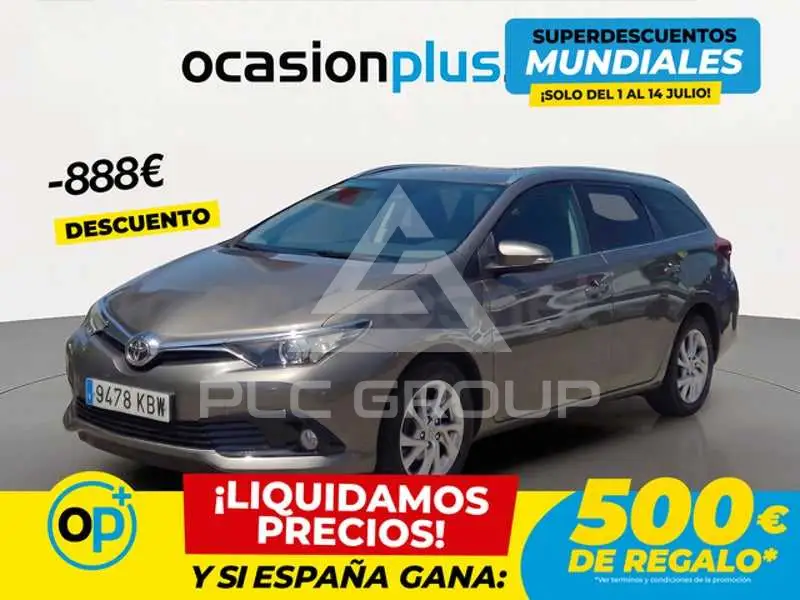 2017 Toyota AURIS