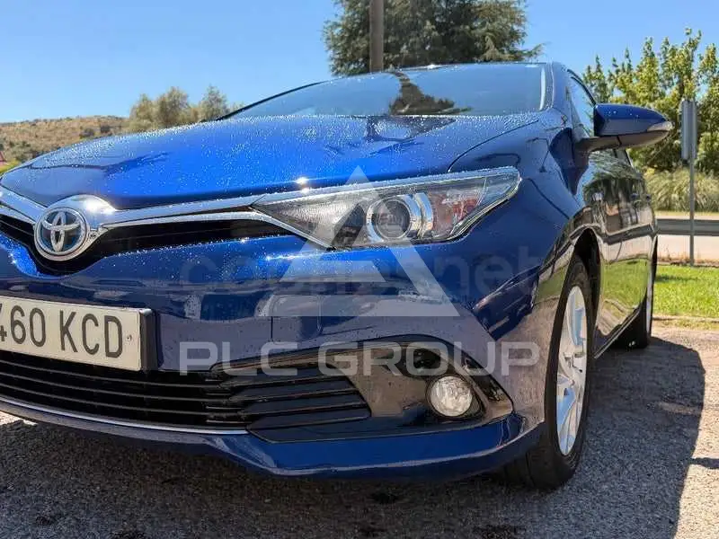 2017 Toyota AURIS