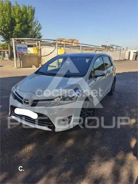 2017 Toyota VERSO