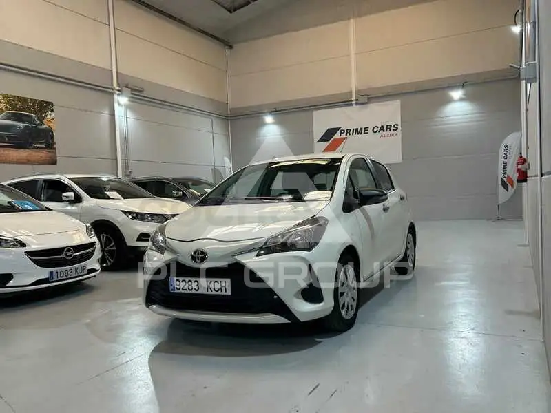 2017 Toyota YARIS